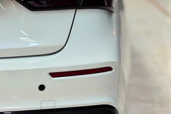 پیش فروش فونیکس، آریزو 6 جی تی (Z6 GT)