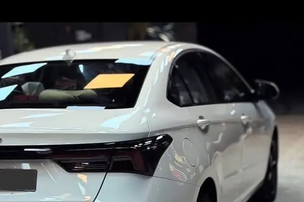 پیش فروش فونیکس، آریزو 6 جی تی (Z6 GT)