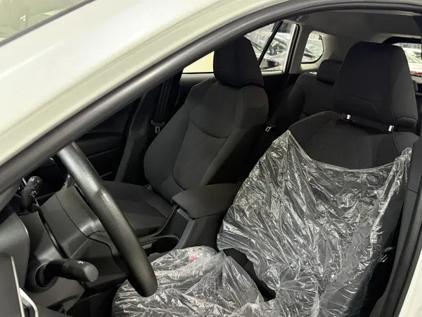 تویوتا، کرولا کراس هیبرید