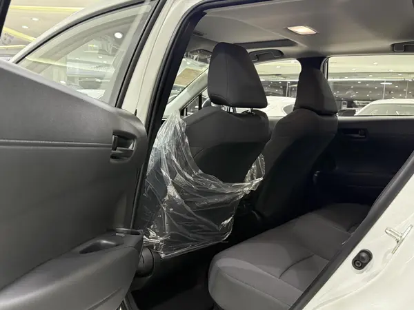 تویوتا، کرولا کراس هیبرید