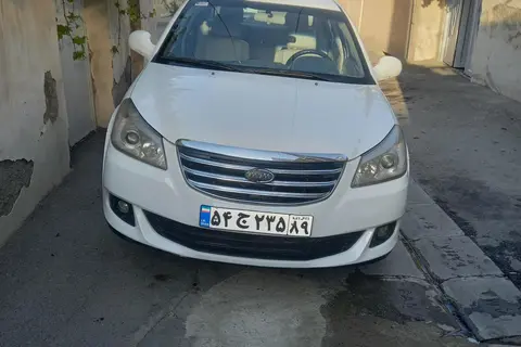 ام وی ام، 550