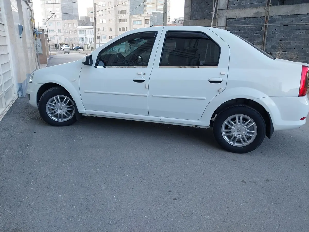 رنو،  تندر 90