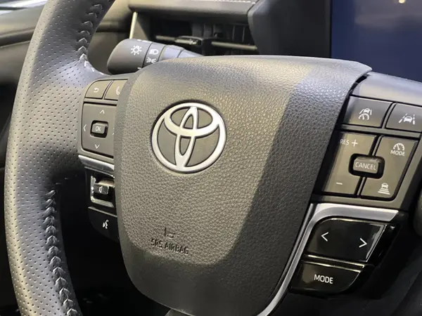 تویوتا، کمری هیبرید