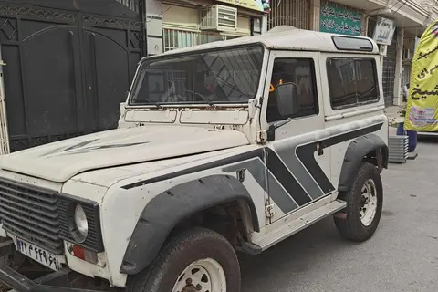 پاژن، دو در