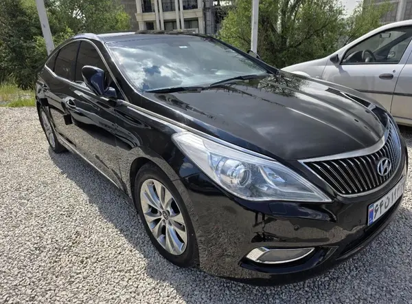 هیوندای  آزرا (گرنجور)