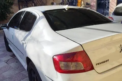 پژو،  407