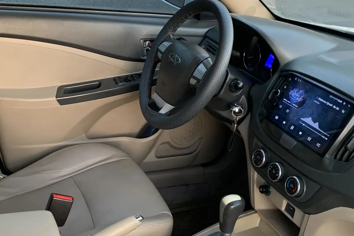 ام وی ام،  550