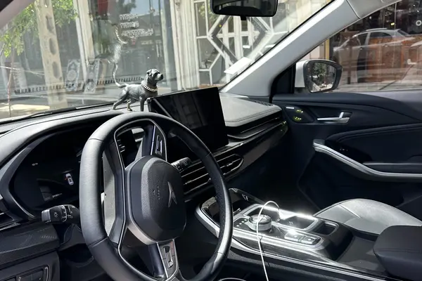 کی ام سی  X5