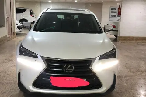 لکسوس، NX