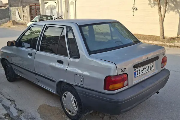 پراید، صندوق دار