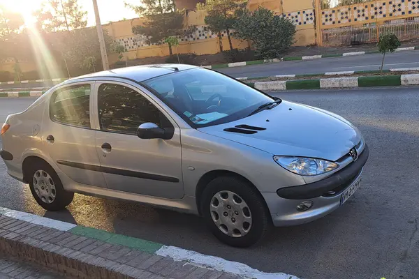پژو  206 SD