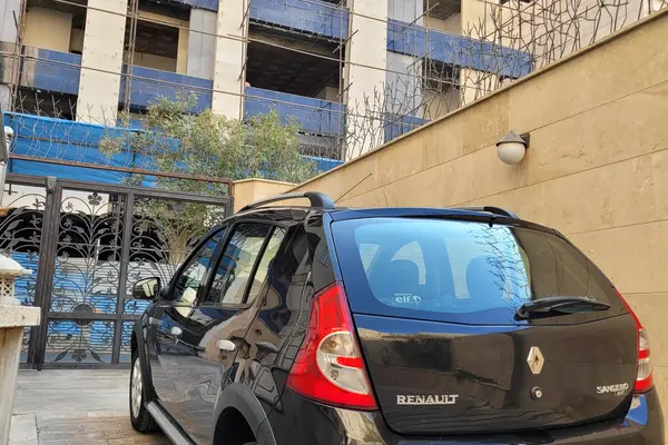 رنو، ساندرو استپ وی