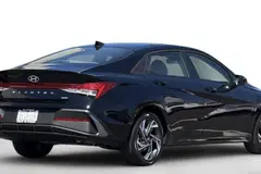 هیوندای، النترا
