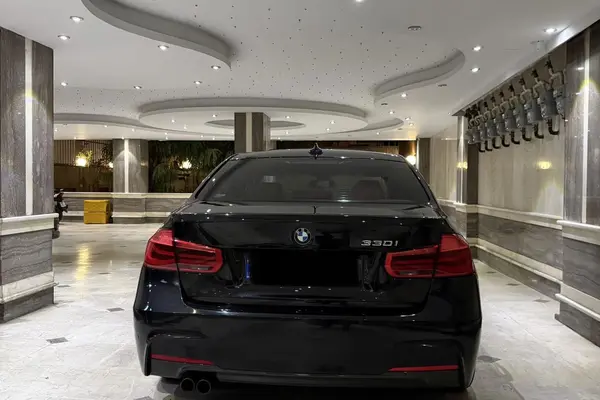 ب ام و، سری 3 سدان