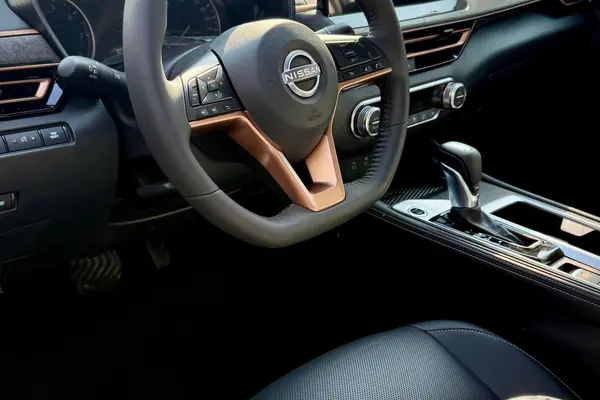 نیسان، آلتیما