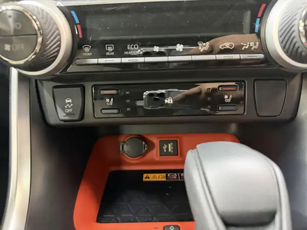 تویوتا، راوفور