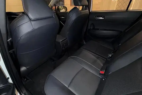 تویوتا، فرانت لندر هیبرید