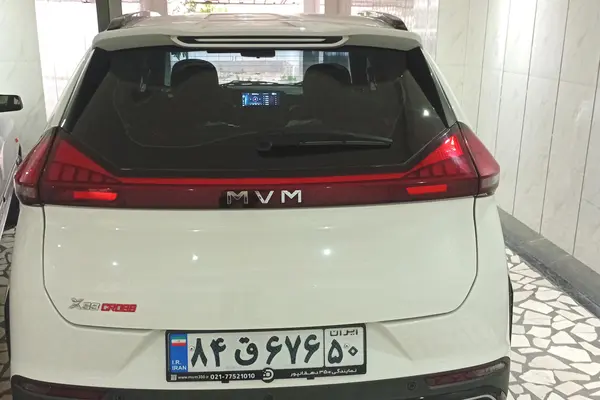 ام وی ام  X33 کراس