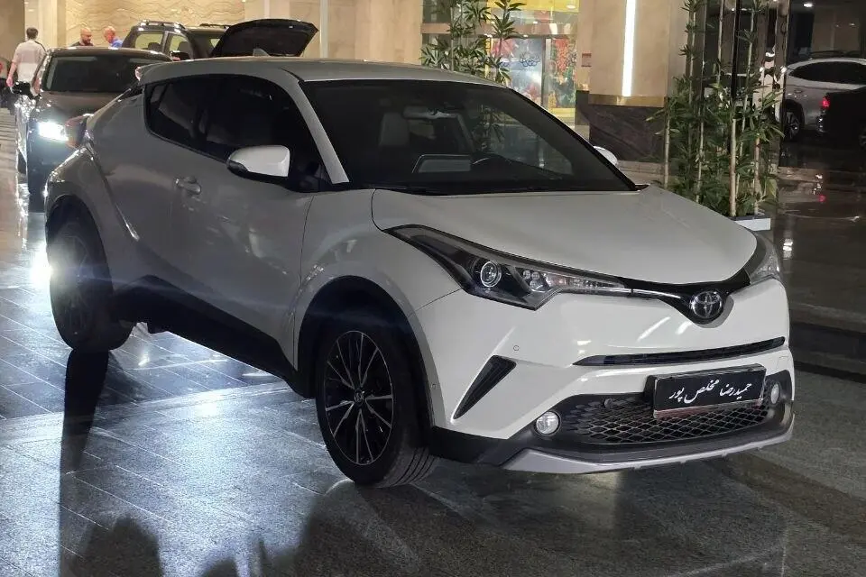 تویوتا  C-HR