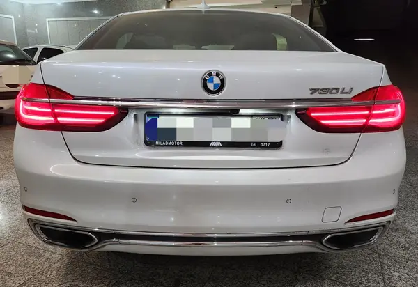 ب ام و، سری 7