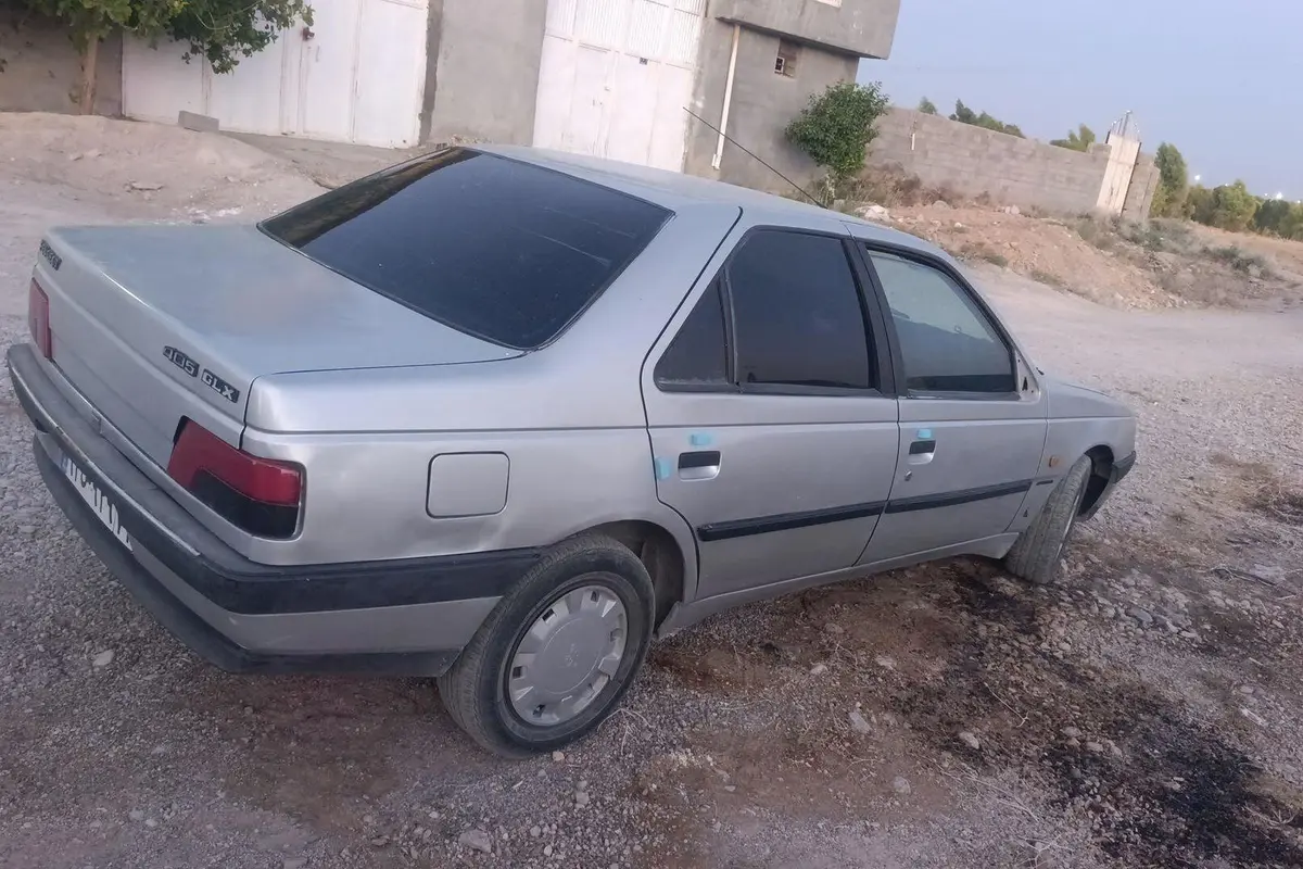 پژو،  405