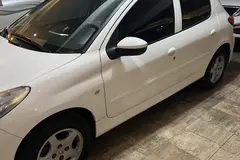 پژو، 207