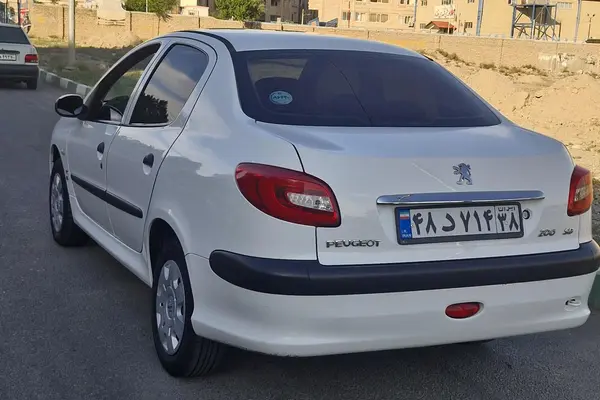 پژو  206