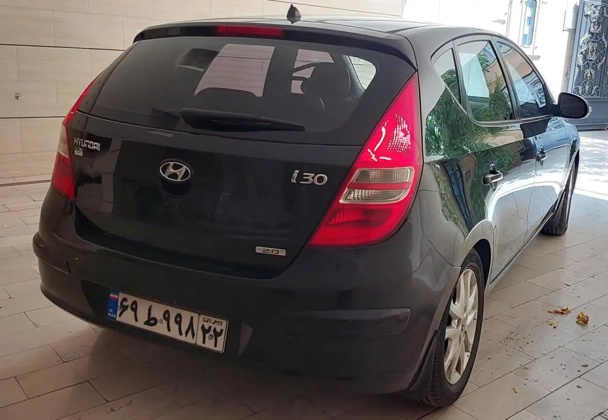 هیوندای  i30