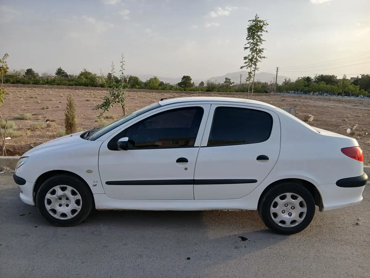 پژو  206 SD
