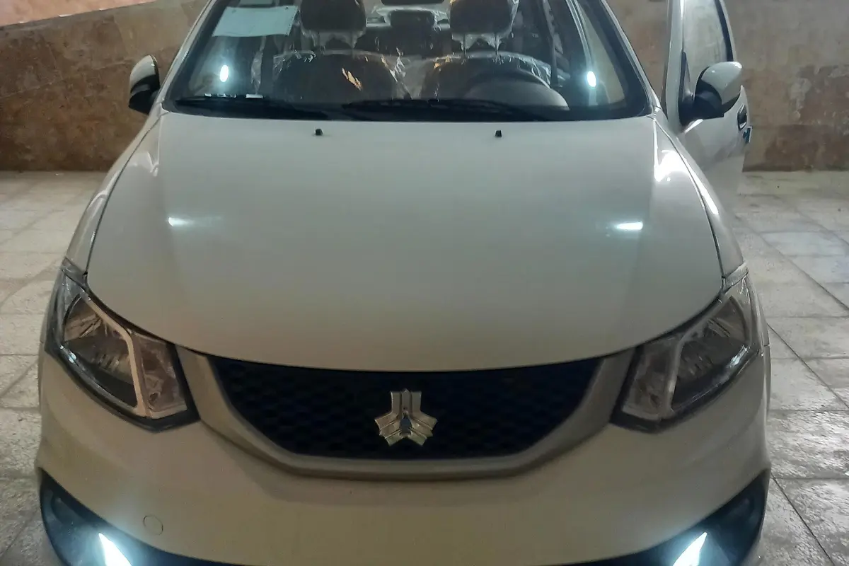 ساینا،  S