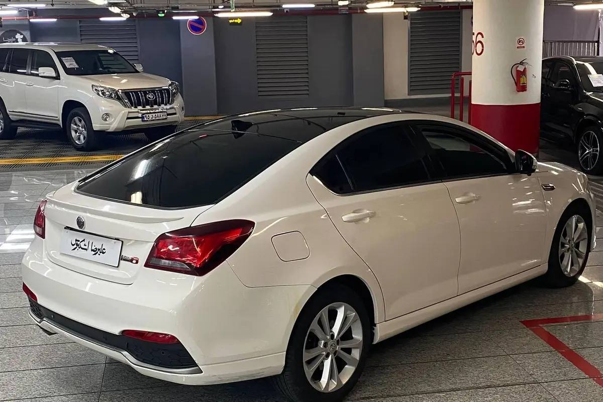 ام جی،  GT