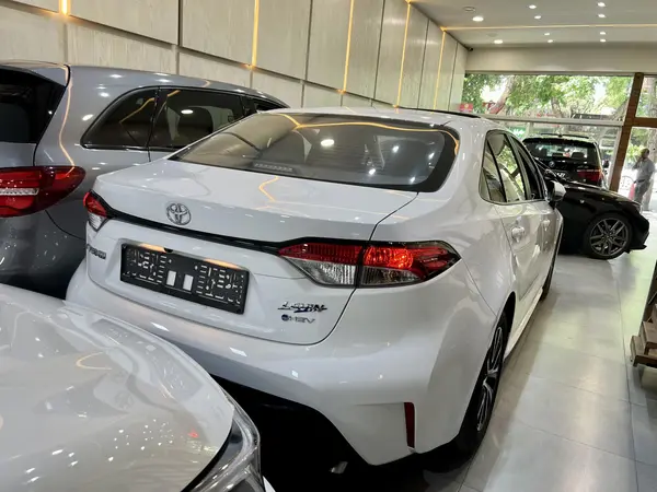 تویوتا، لوین هیبرید