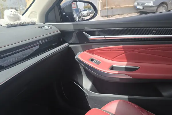 فونیکس  آریزو 6 جی تی (Z6 GT)