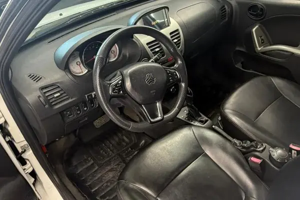 کوییک، R پلاس