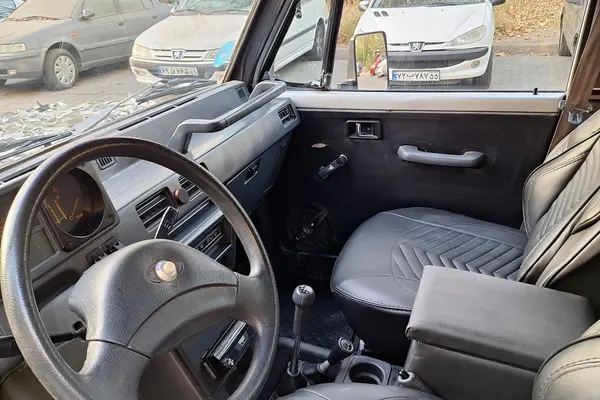 میتسوبیشی، پاجرو چهار در