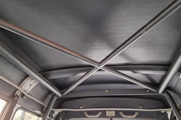 میتسوبیشی، پاجرو چهار در