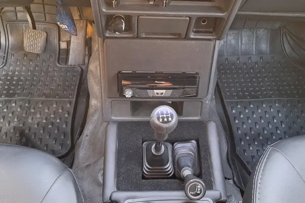 میتسوبیشی، پاجرو چهار در