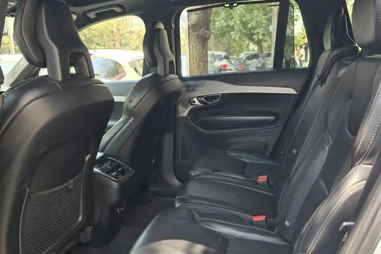 ولوو  XC90