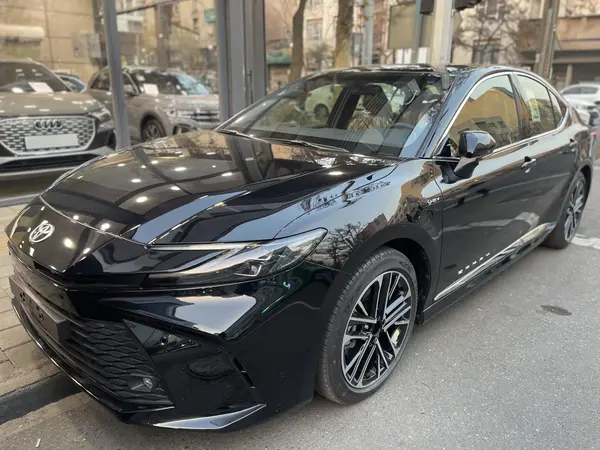 تویوتا، کمری هیبرید