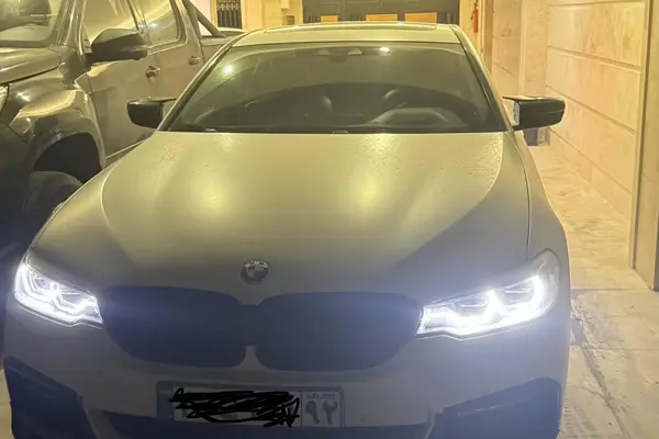 ب ام و، سری 5 سدان