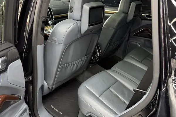 پورشه، کاین