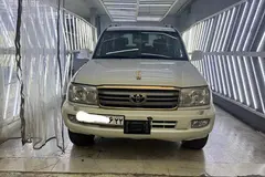 تویوتا، لندکروز چهار در