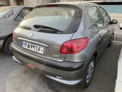 پژو، 206