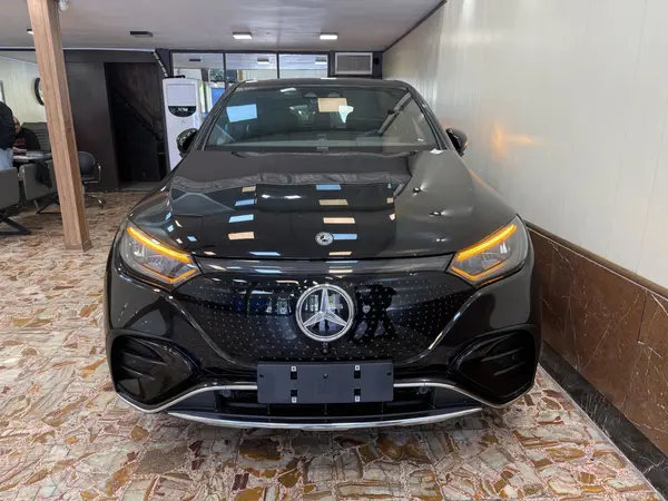 بنز  EQE SUV