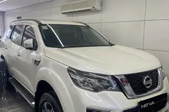 نیسان، ترا