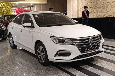 ام جی، 5