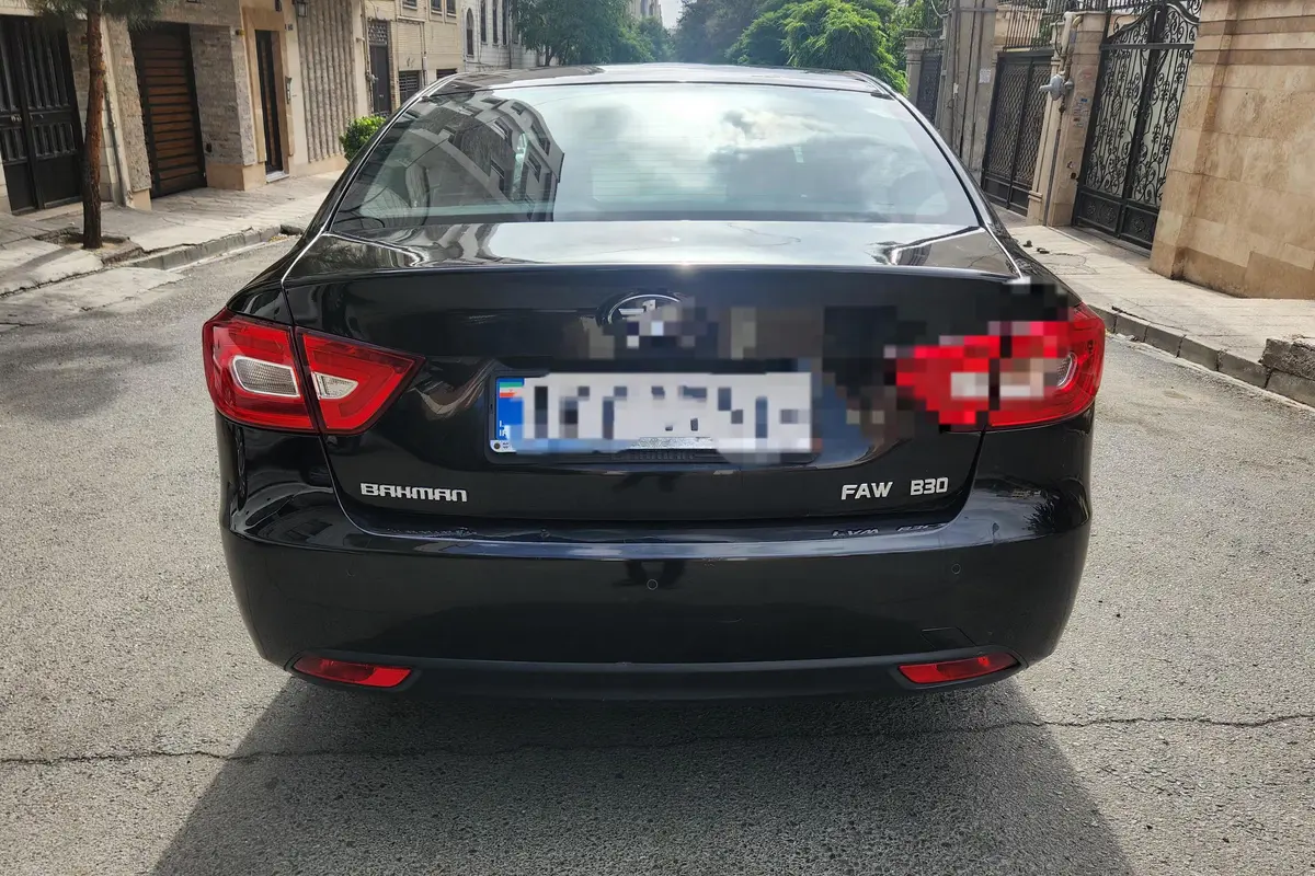 بسترن،  B30