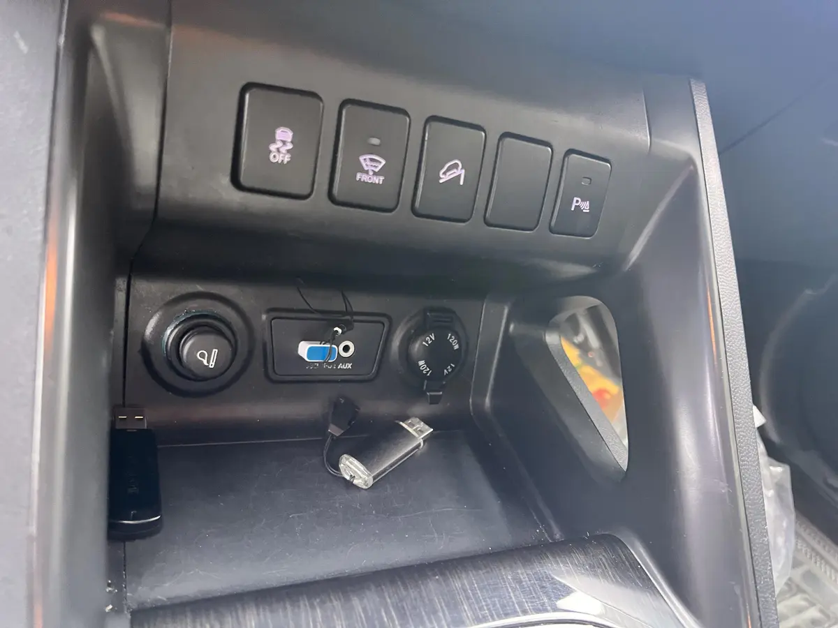جک،  S5