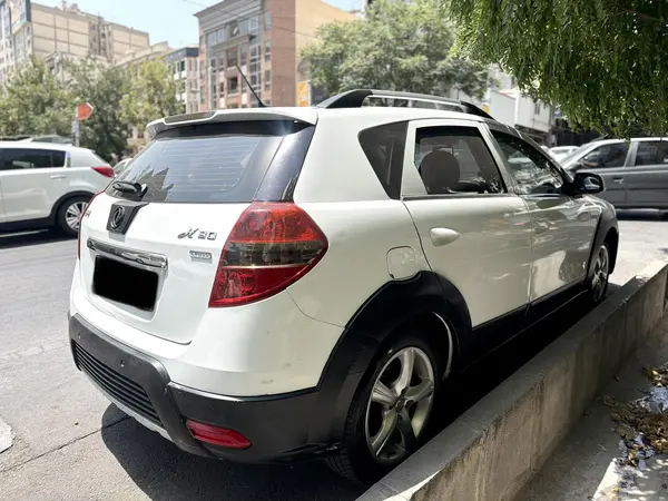 دانگ فنگ  H30 کراس