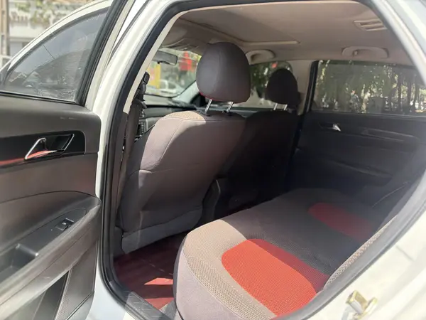 دانگ فنگ  H30 کراس